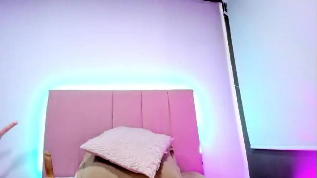 Image 6 of melani_xc Stream on Chaturbate on 5 days ago
