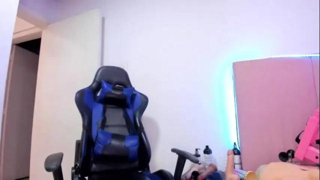 Image 2 of melani_xc Stream on Chaturbate on 1 month ago