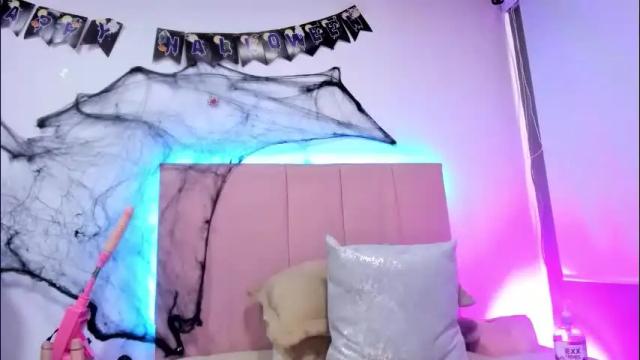 Image 2 of melani_xc Stream on Chaturbate on 5 days ago