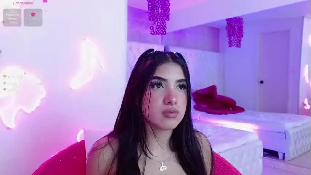 Image 6 of melanie_bianco Stream on Chaturbate on 1 month ago