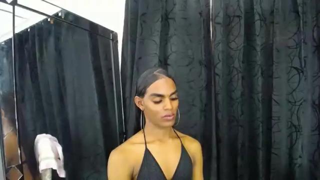 Image 10 of melanie_escobar Stream on Chaturbate on 17 months ago