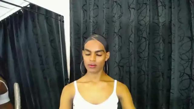 Image 6 of melanie_escobar Stream on Chaturbate on 17 months ago