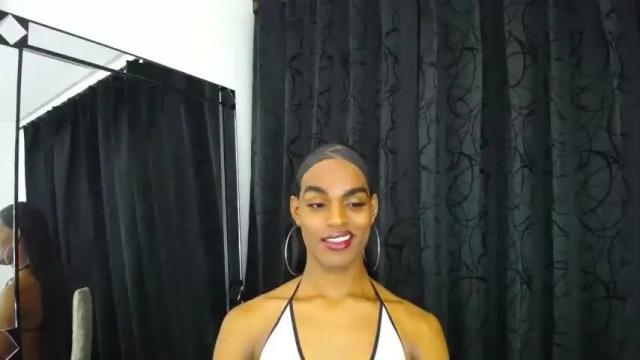 Image 10 of melanie_escobar Stream on Chaturbate on 17 months ago