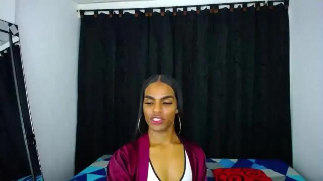 Image 4 of melanie_escobar Stream on Chaturbate on 15 months ago