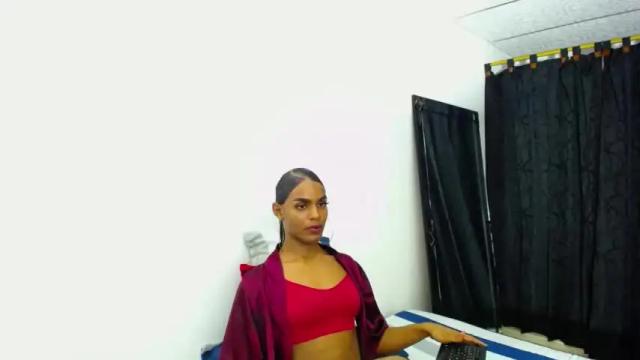 Image 3 of melanie_escobar Stream on Chaturbate on 13 months ago