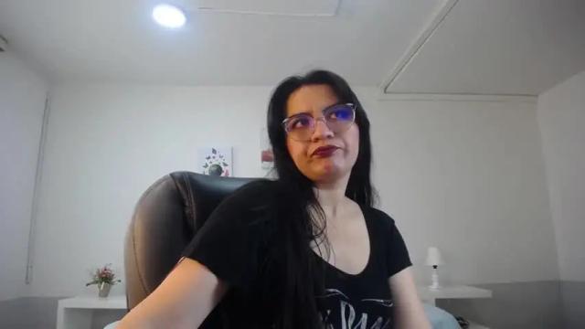Thumbnail 1, melanie_ferreira's Stream at Chaturbate, 16 months ago