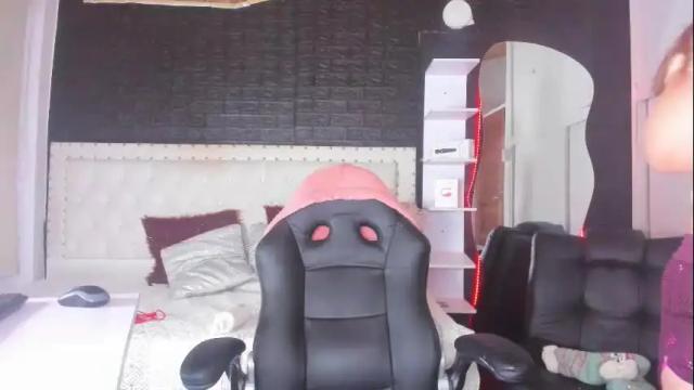 Thumbnail 1, melanie_hh's Stream at Chaturbate, 22 days ago