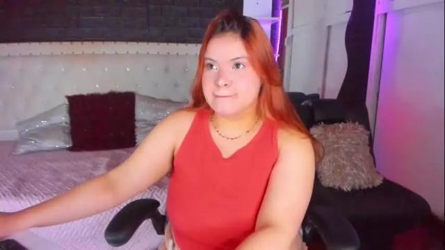 Image 2 of melanie_hh Stream on Chaturbate on 16 days ago