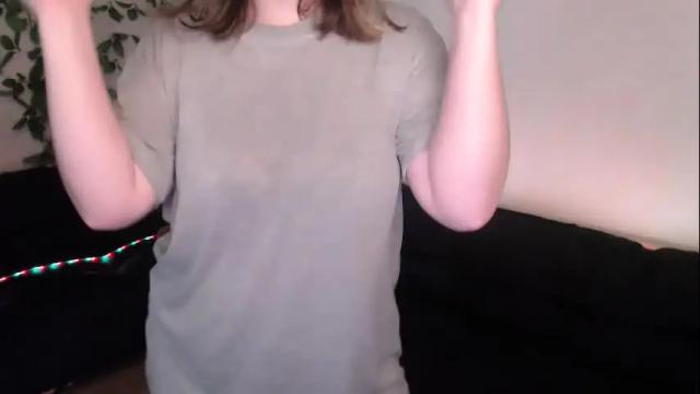 Image 4 of melanie_kissx Stream on Chaturbate on 1 month ago