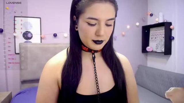 Image 2 of melanie_mills Stream on Chaturbate on 16 months ago