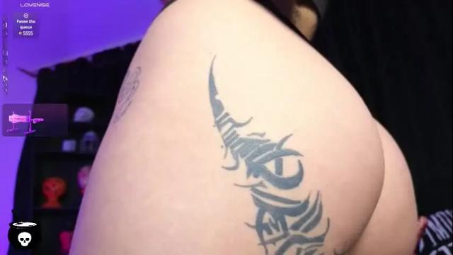 Image 10 of melanie_nyx Stream on Chaturbate on 3 days ago