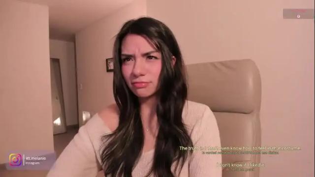 Image 4 of melanie_owo Stream on Chaturbate on 2 months ago