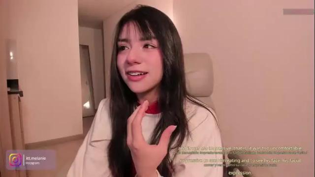 Image 3 of melanie_owo Stream on Chaturbate on 2 months ago