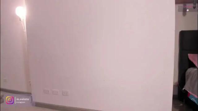 Image 10 of melanie_owo Stream on Chaturbate on 2 months ago