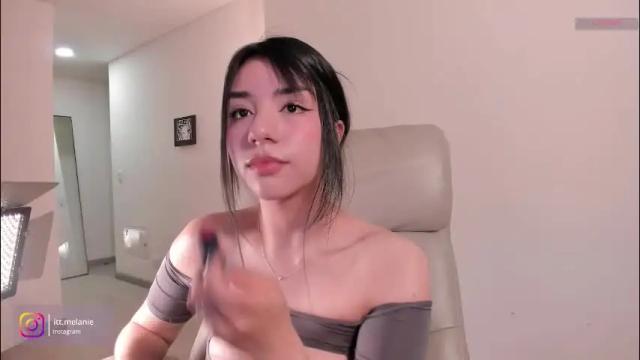 Image 6 of melanie_owo Stream on Chaturbate on 2 months ago