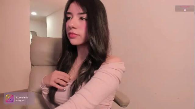 Thumbnail 3, melanie_owo's Stream at Chaturbate, 2 months ago