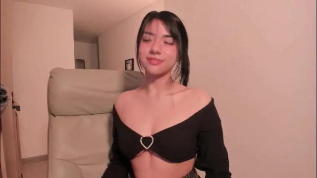Image 2 of melanie_owo Stream on Chaturbate on 1 month ago
