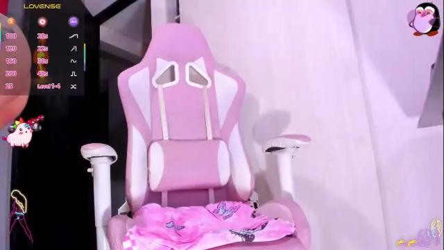 Image 8 of melanie_sweetness_ Stream on Chaturbate on 2 months ago