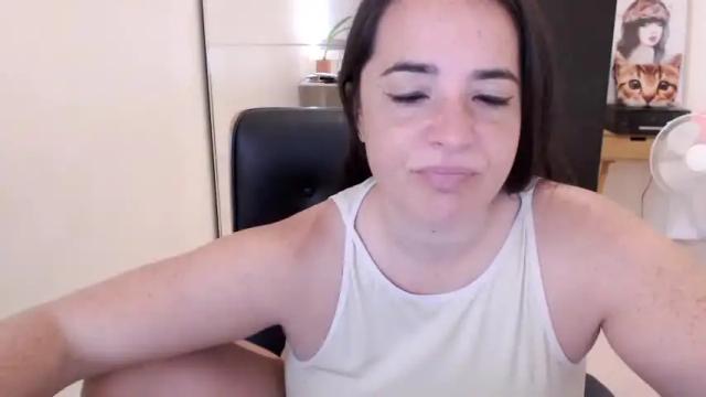Image 6 of melaniebiche Stream on Chaturbate on 14 months ago