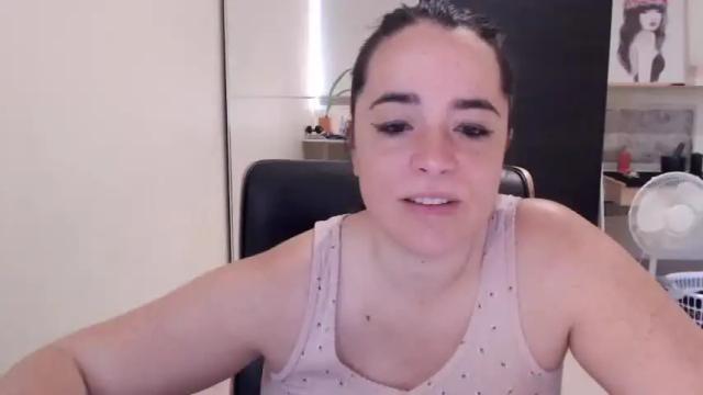 Image 6 of melaniebiche Stream on Chaturbate on 13 months ago