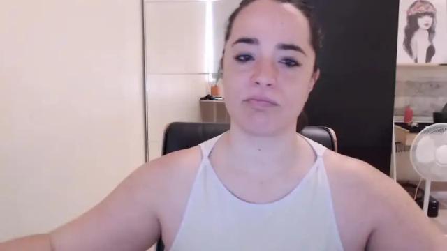 Image 8 of melaniebiche Stream on Chaturbate on 13 months ago