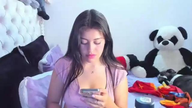 Thumbnail 3, melanieee_pink's Stream at Chaturbate, 18 months ago
