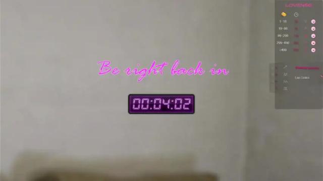 Image 3 of melaniemelons_ Stream on Chaturbate on 16 months ago