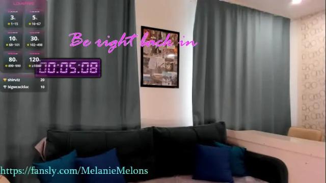 Image 8 of melaniemelons_ Stream on Chaturbate on 1 month ago