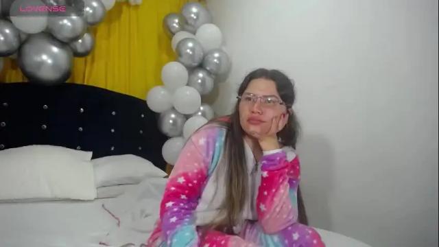 Image 12 of melanieparker20 Stream on Chaturbate on 2 months ago
