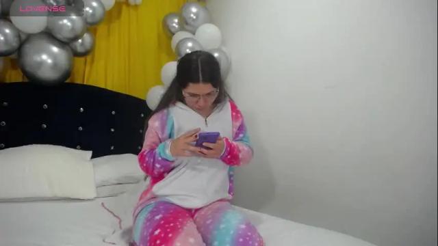 Image 7 of melanieparker20 Stream on Chaturbate on 2 months ago