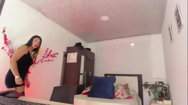 Thumbnail 1, melaniie_roussel's Stream at Chaturbate, 19 days ago