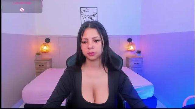 Image 3 of melanimorgan Stream on Chaturbate on 8 days ago