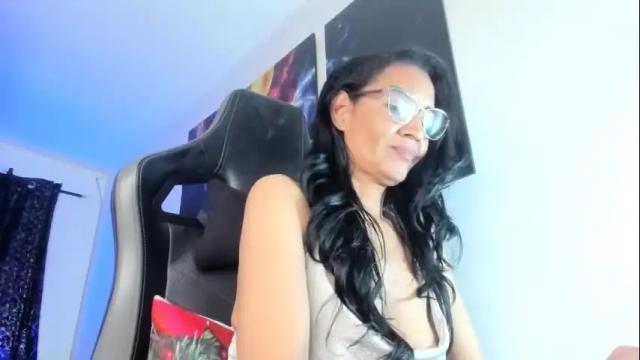 Thumbnail 3, melannia_hills's Stream at Chaturbate, 1 month ago