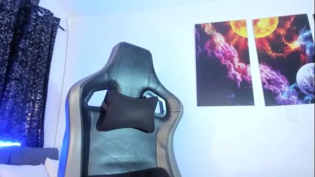 Thumbnail 1, melannia_hills's Stream at Chaturbate, 1 month ago