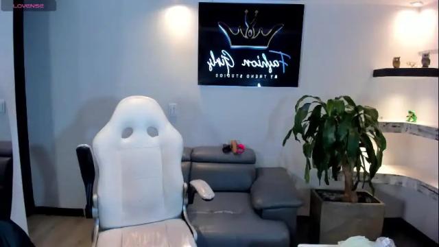 Thumbnail 1, melanny_luv's Stream at Chaturbate, 1 month ago