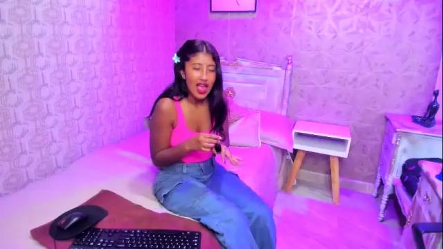 Image 8 of melany_brunette Stream on Chaturbate on 3 months ago