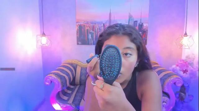 Image 4 of melany_brunette Stream on Chaturbate on 2 months ago