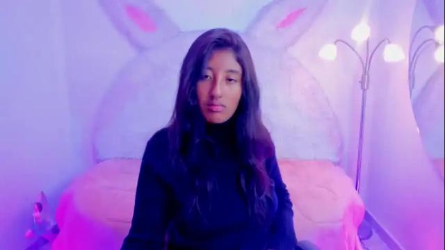 Image 6 of melany_brunette Stream on Chaturbate on 2 months ago