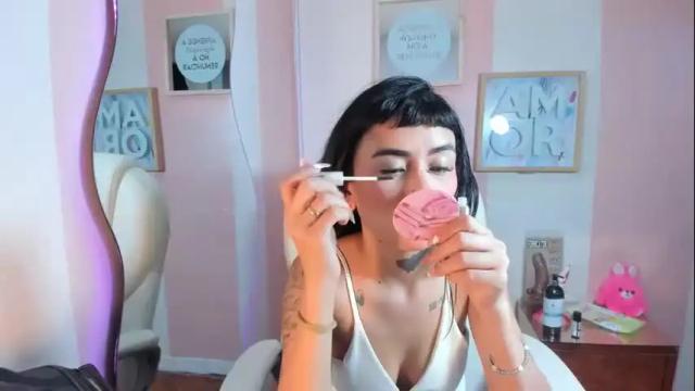 Image 3 of melanyharris Stream on Chaturbate on 1 month ago