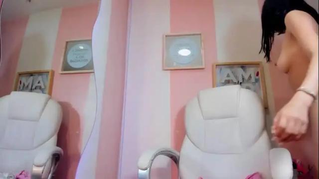 Image 12 of melanyharris Stream on Chaturbate on 1 month ago