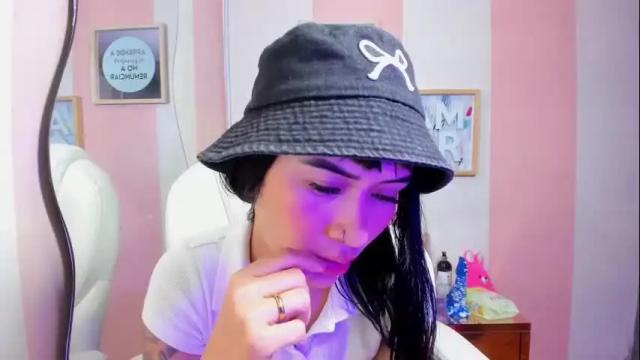 Image 2 of melanyharris Stream on Chaturbate on 5 days ago
