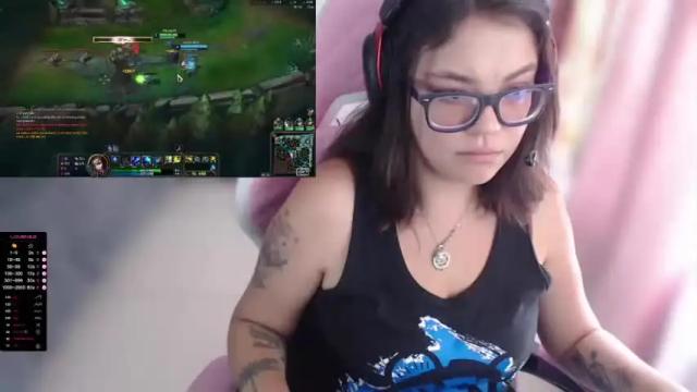 Image 6 of melanypresley_ Stream on Chaturbate on 14 months ago