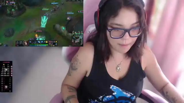 Image 7 of melanypresley_ Stream on Chaturbate on 14 months ago
