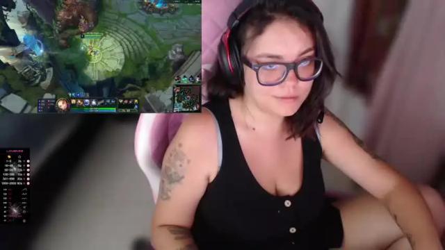 Image 12 of melanypresley_ Stream on Chaturbate on 13 months ago