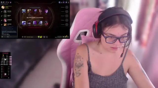 Image 8 of melanypresley_ Stream on Chaturbate on 14 months ago