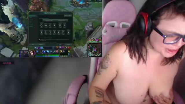 Thumbnail 3, melanypresley_'s Stream at Chaturbate, 12 months ago