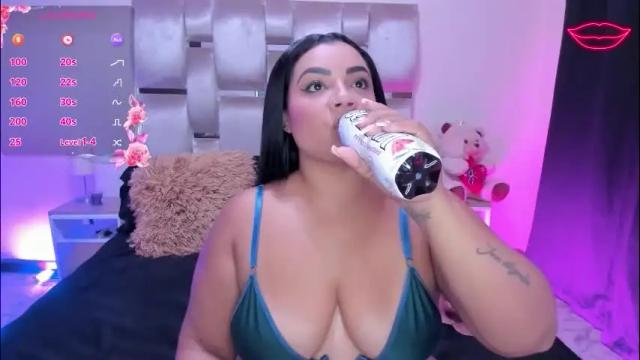 Image 3 of melanyshayk Stream on Chaturbate on 18 hours ago