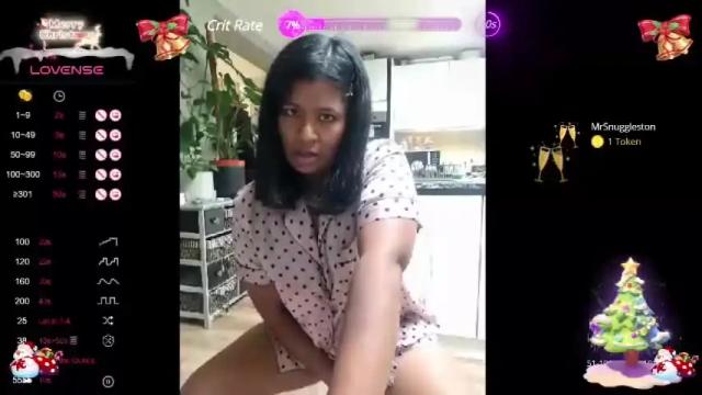 Image 3 of melarose82 Stream on Chaturbate on 18 months ago