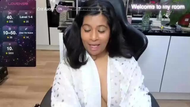 Image 11 of melarose82 Stream on Chaturbate on 14 months ago