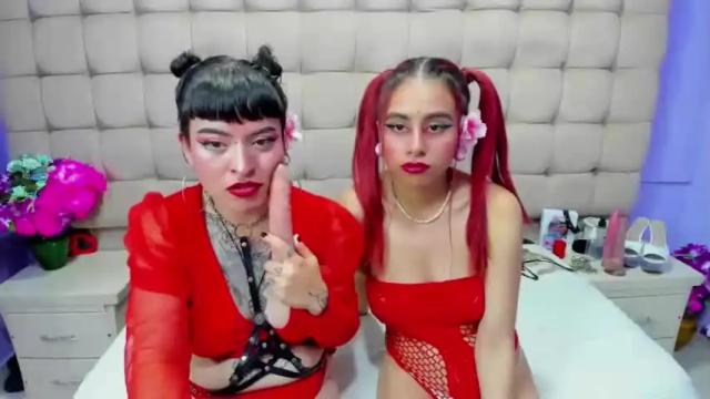 Image 11 of melasculass333 Stream on Chaturbate on 19 months ago